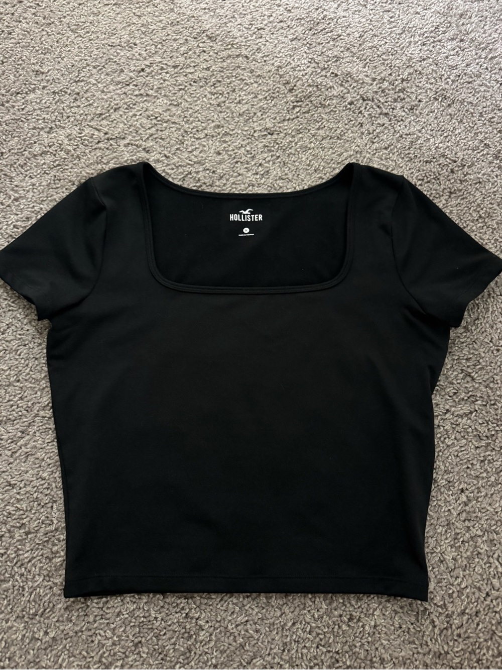 Cropped Hollister top